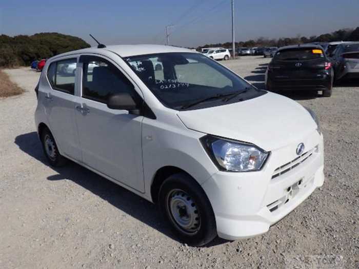 2020 Daihatsu Mira Es