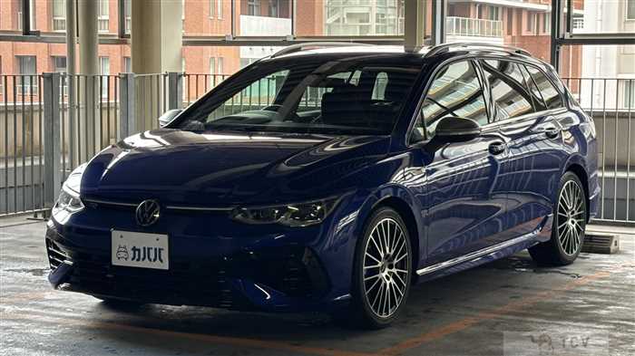 2023 Volkswagen Golf R Variant
