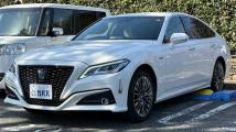 2018 Toyota Crown Hybrid