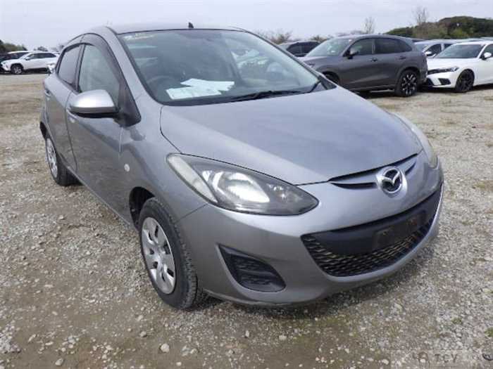 2013 Mazda Demio