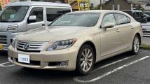 2010 Lexus LS