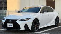 2022 Lexus IS