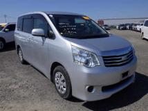 2013 Toyota Noah