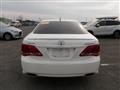 2008 Toyota Crown