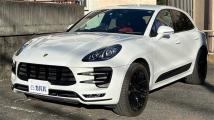 2014 Porsche Macan