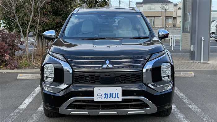 Mitsubishi OUTLANDER PHEV 2023 — фото 3 купить в Москве