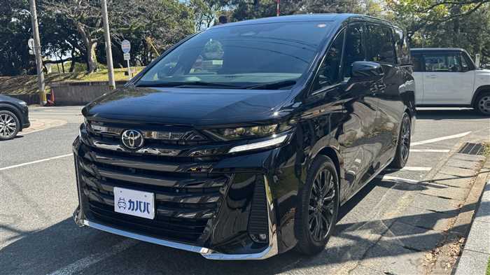 2023 Toyota Vellfire