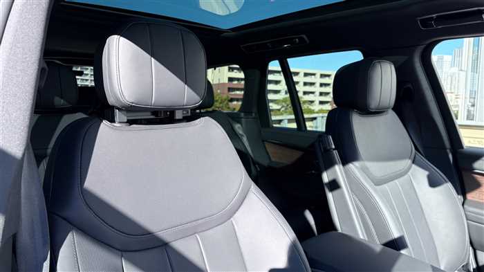 Land Rover Range Rover SE D300 2024 — миниатюра 7