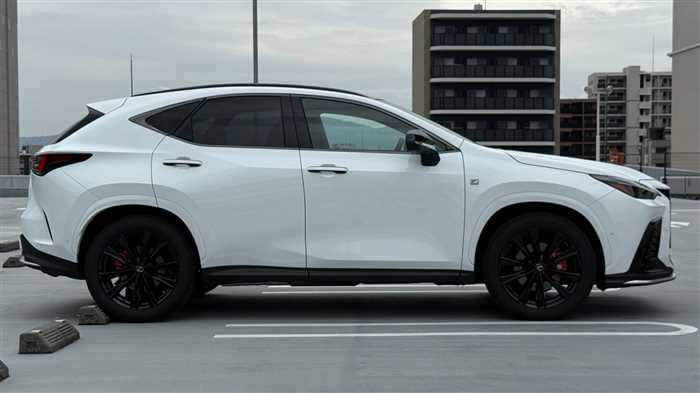 Lexus NX 2025 — фото 4 купить в Москве