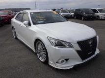 2014 Toyota Crown