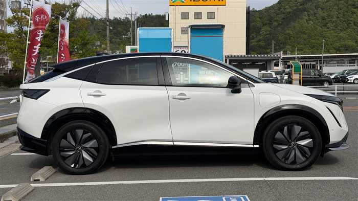 Nissan Nissan Others B6 2023 — миниатюра 4