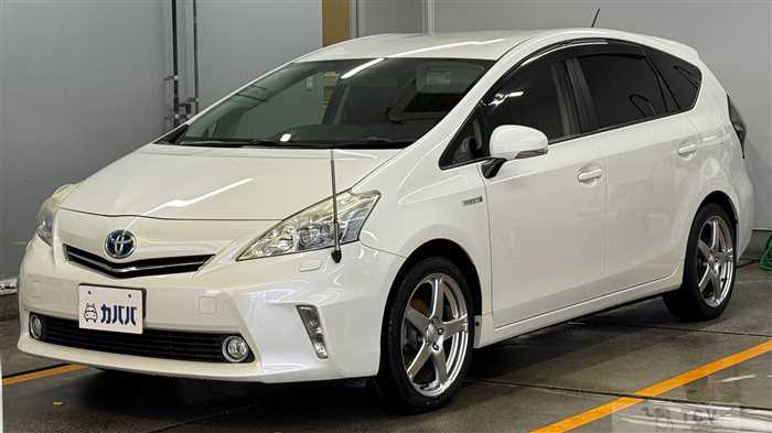 2012 Toyota PRIUS α