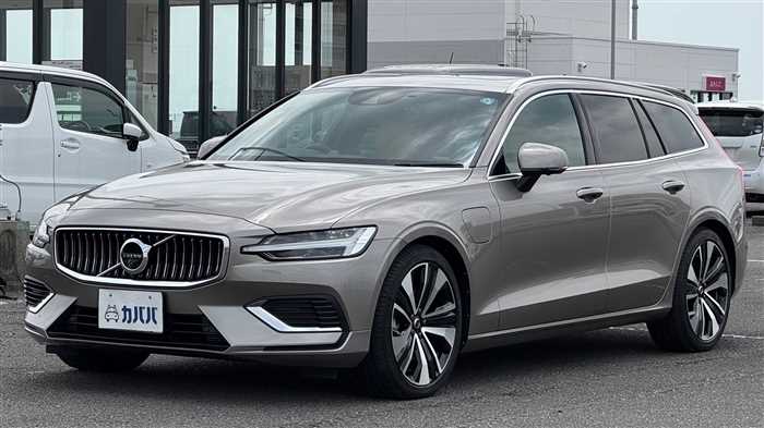 Volvo V60 T6 AWD 2022 — миниатюра 2