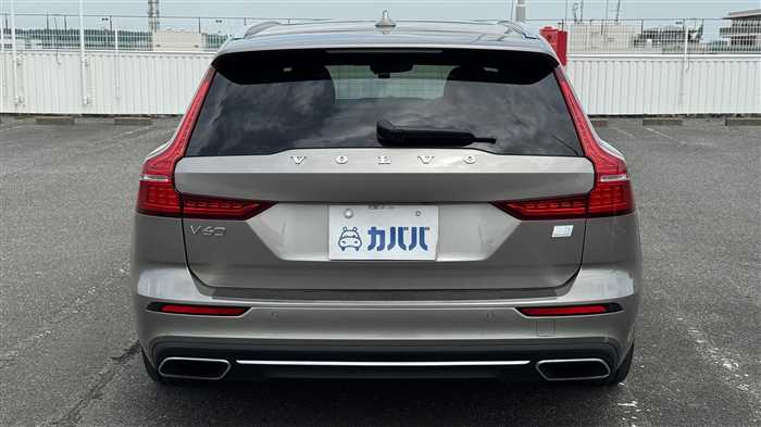 Volvo V60 T6 AWD 2022 — миниатюра 5