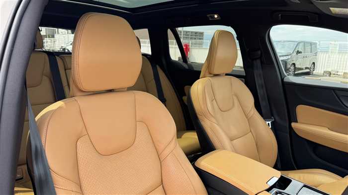 Volvo V60 T6 AWD 2022 — миниатюра 7