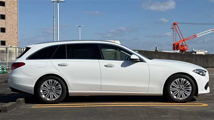 Mercedes-Benz C-Class 2025 — фото 4 купить в Москве