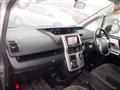 2011 Toyota Noah