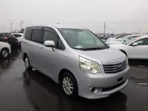 2011 Toyota Noah