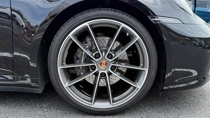 Porsche 911 PDK 2023 — миниатюра 10
