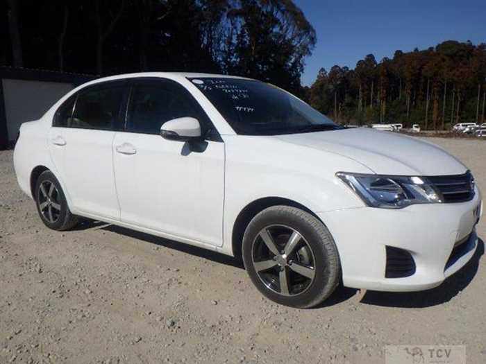 2013 Toyota Corolla Axio