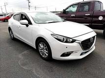 2017 Mazda Axela Hybrid