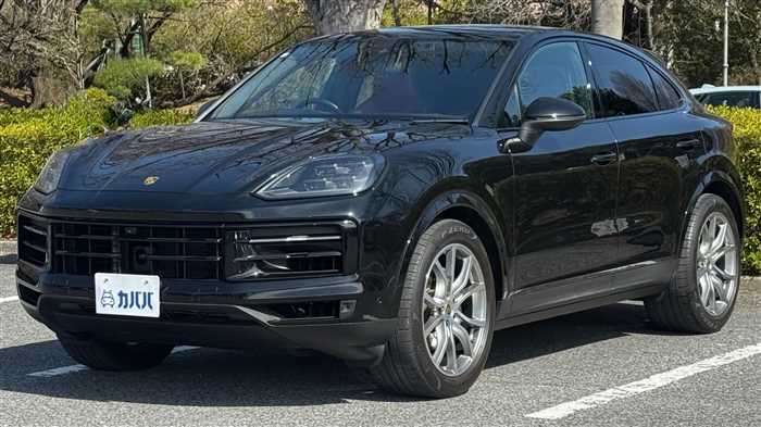 Porsche Cayenne 2023 — фото 2 купить в Москве