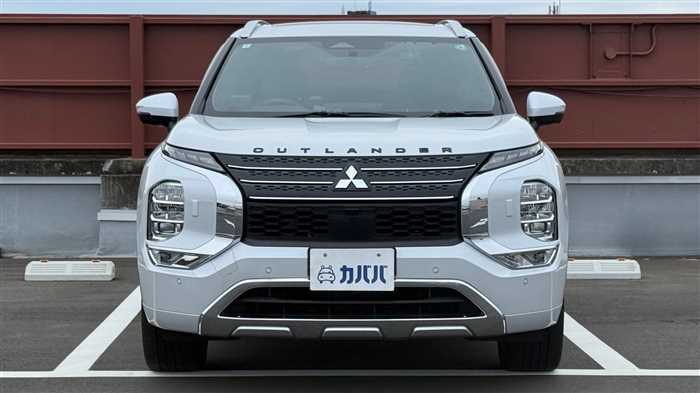 Mitsubishi OUTLANDER PHEV 2024 — фото 3 купить в Москве