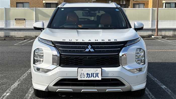 Mitsubishi OUTLANDER PHEV 2023 — фото 3 купить в Москве
