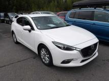 2019 Mazda Axela