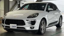 2016 Porsche Macan