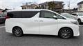 2016 Toyota Alphard
