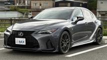 2021 Lexus IS