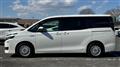 2016 Toyota Voxy