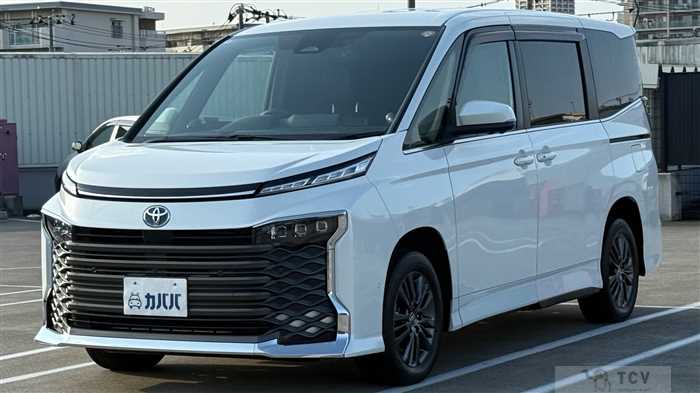 2022 Toyota Voxy