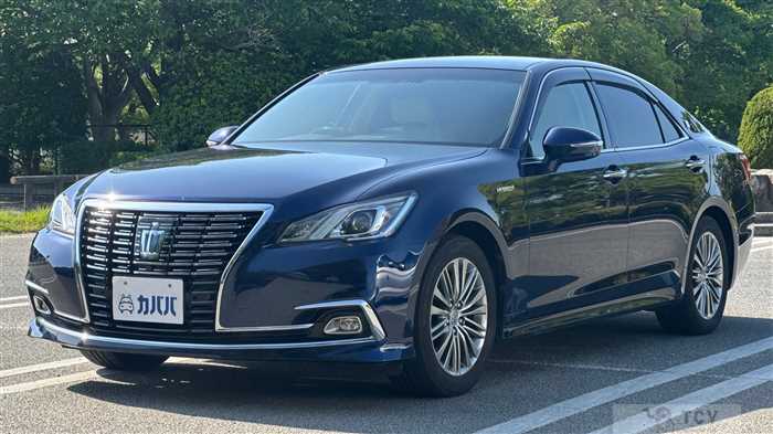 2016 Toyota Crown Royal Series