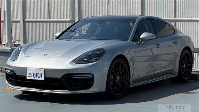 2020 Porsche Panamera