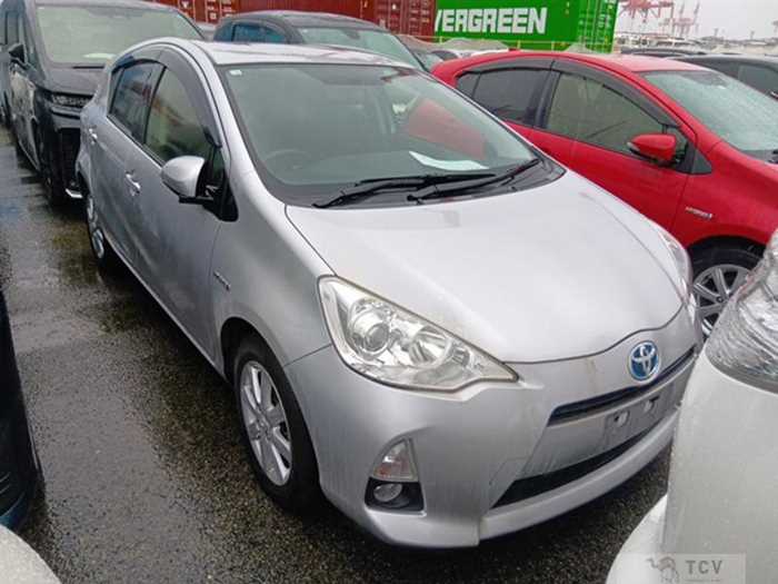 2014 Toyota AQUA
