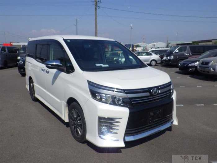 2017 Toyota Voxy