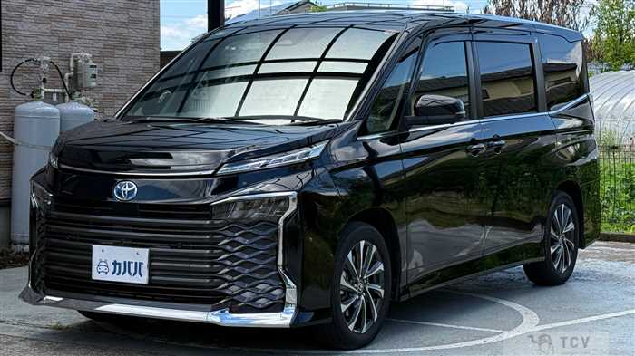 2025 Toyota Voxy