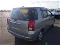 2003 Toyota Raum