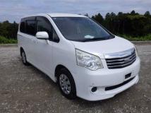 2013 Toyota Noah