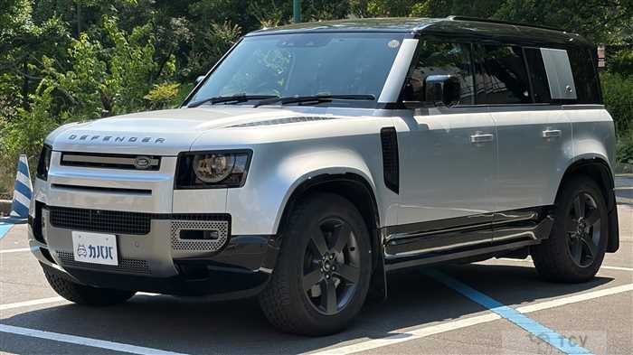 2023 Land Rover Defender
