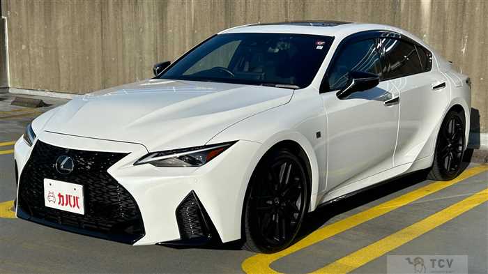 2023 Lexus IS