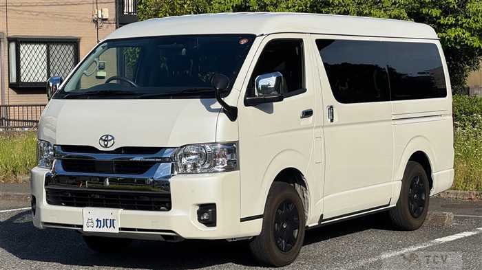 2022 Toyota Hiace Wagon