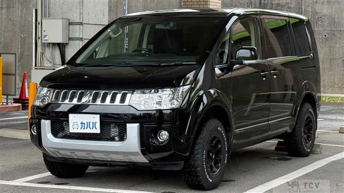 2017 Mitsubishi Delica D5