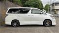 2013 Toyota Vellfire