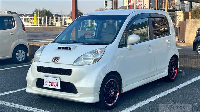 2005 Honda Life