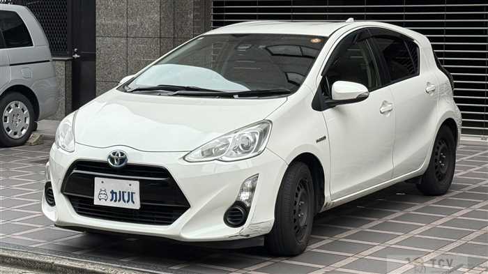 2016 Toyota AQUA