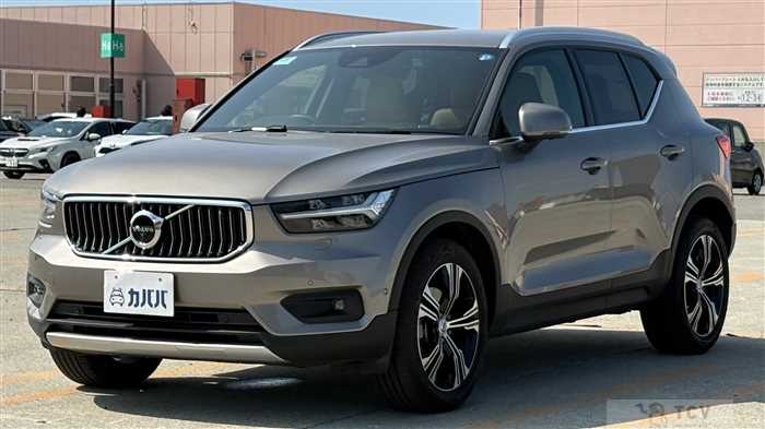2021 Volvo XC40