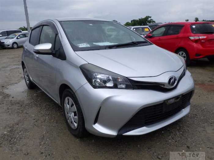 2015 Toyota Vitz